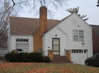2728 Iowa St, Omaha, NE 68112
