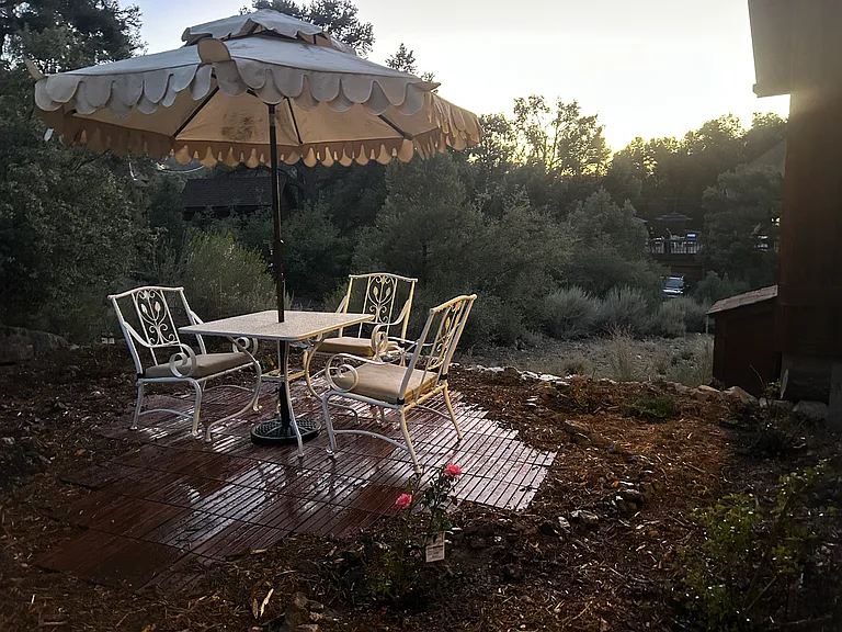 2105 Woodland Dr — Photo 15
