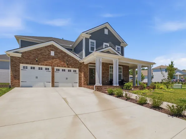 842 Nightingale Ave, Hendersonville, TN 37075