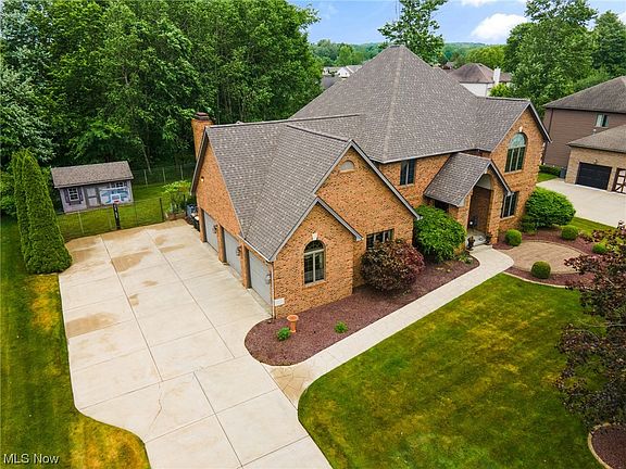 2nd image of 8579 Shady Glen Trl