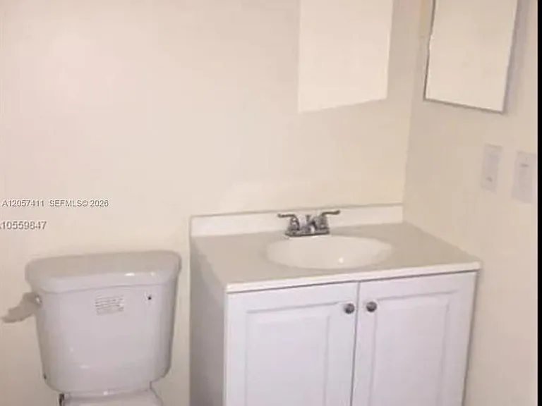 853 SW 9th Ct #2 — Photo 13