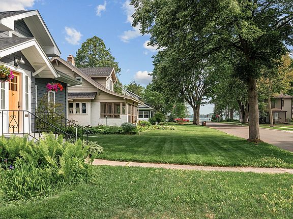 4th image of 4798 Johnson Ave