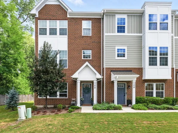 158 Canterbury Way, Lake Zurich, IL 60047