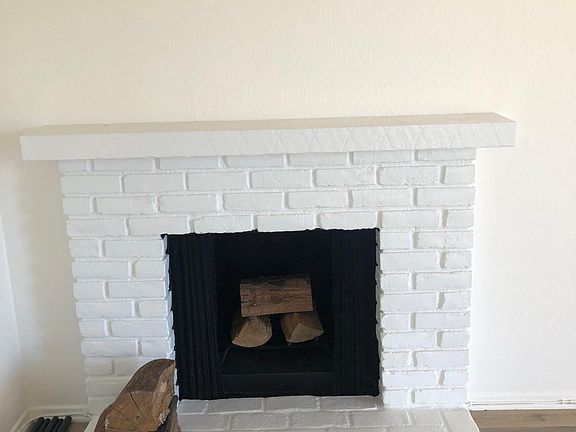 4th image of 631 E Sola St #A
