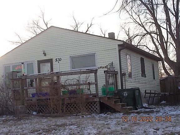 3rd image of 530 Benson St