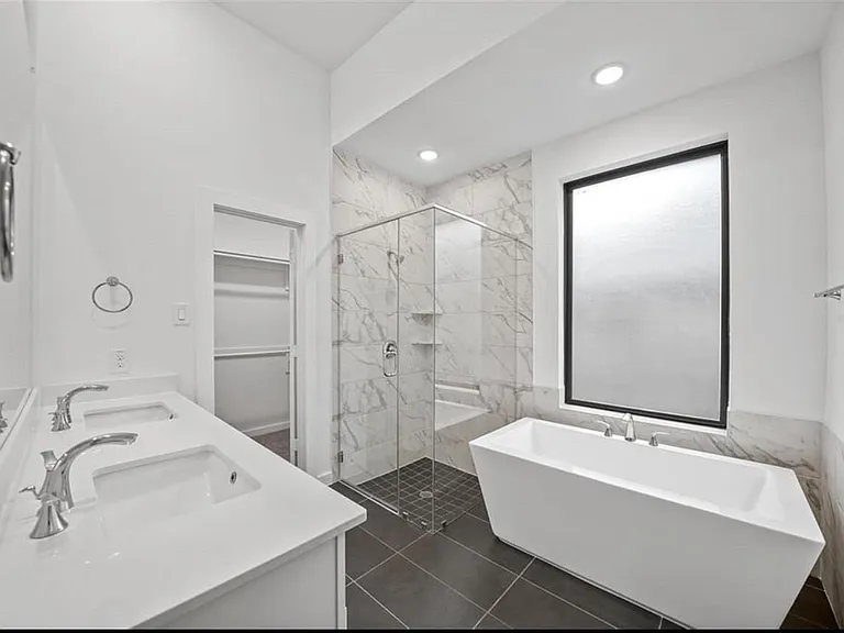 4142 Kinsey St — Photo 10