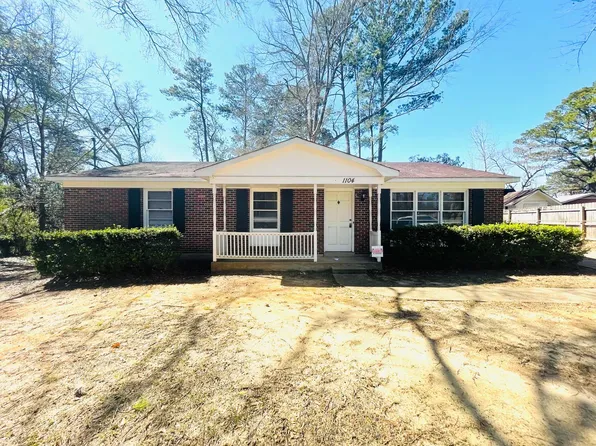 1104 Fairfax Ct, Montgomery, AL 36109