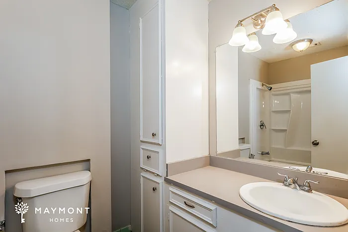 296 Woodcliff Dr — Photo 12