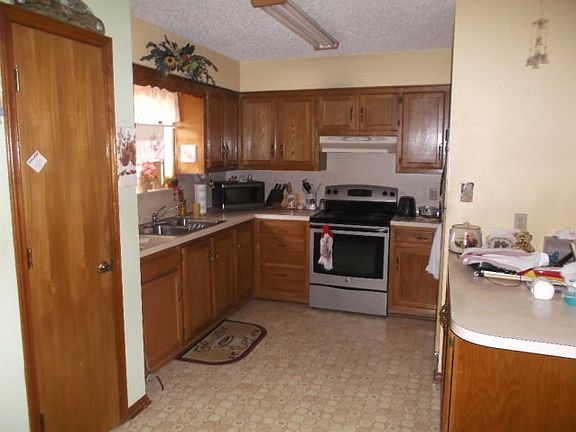 2nd image of 5 N Broken Bow Cir