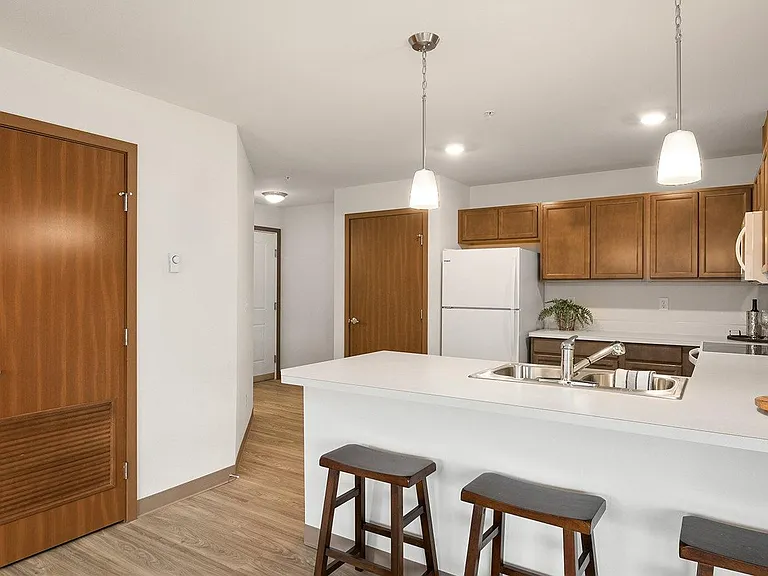 Four Pines Apartments — Photo 14