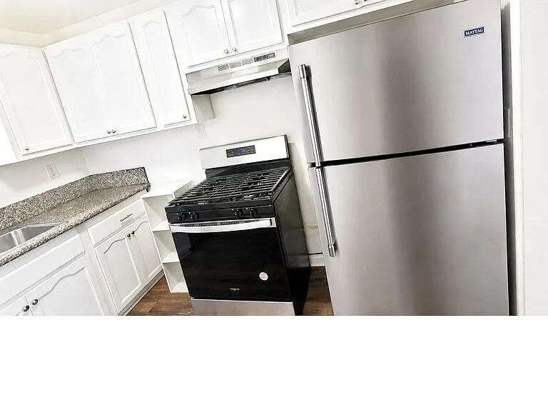 419 La Colina Dr #4 — Photo 4