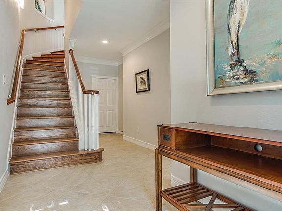 4th image of 4312 Holland Ave