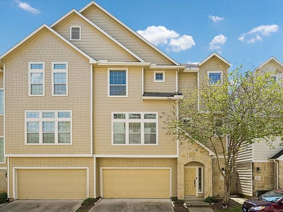 2nd image of 3324 Masters Point Dr