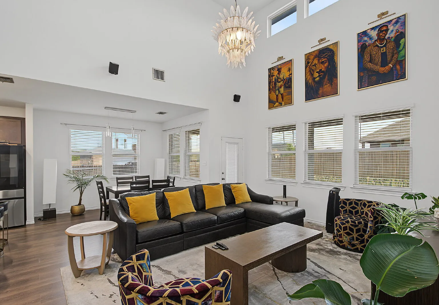 4 bed, 3.0 bath, 2193 sqft, $3,800 — Photo 3