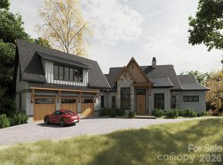 841 Blackthorne Ln, Arden, NC 28704