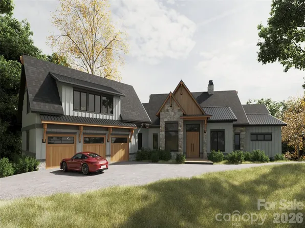 841 Blackthorne Ln, Arden, NC 28704