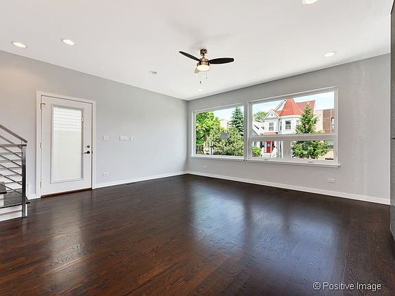 4th image of 1630 N Whipple St #2