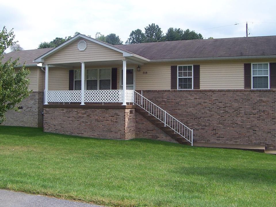 1st image of 318 S Loop Dr