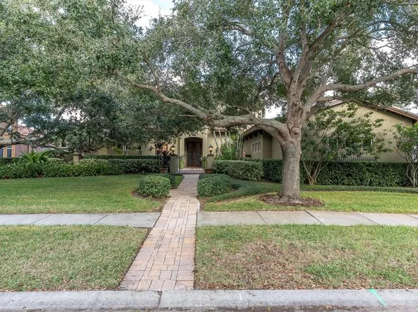 10221 Golden Eagle Dr, Seminole, FL 33778