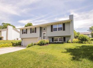 3049 Maple Grv, Madison, WI 53719