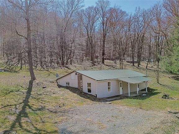 2nd image of 348 Hollow Rd