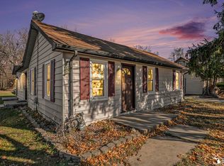 20486 Gibraltar Rd, Brownstown, MI 48183