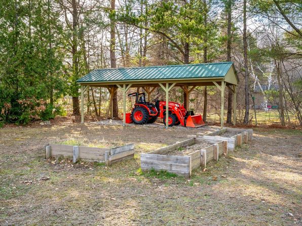 2 Joshua Drive, Biddeford, ME 04005