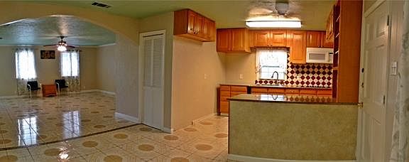 3rd image of 1601 Donna Dr