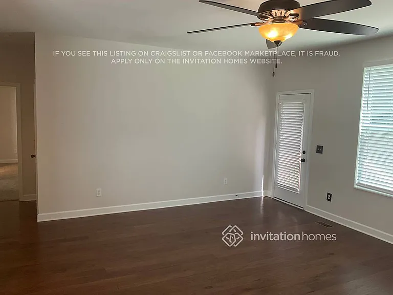 618 Masters Way — Photo 2