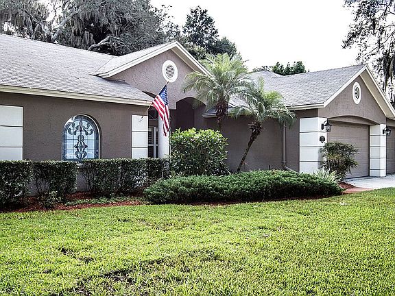 2nd image of 3021 Starmount Dr