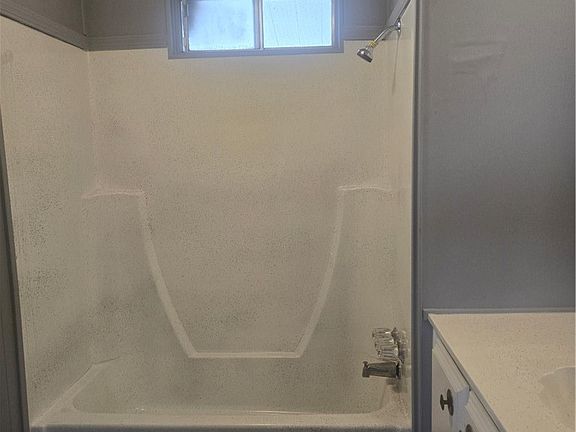 5th image of 1700 State St #13