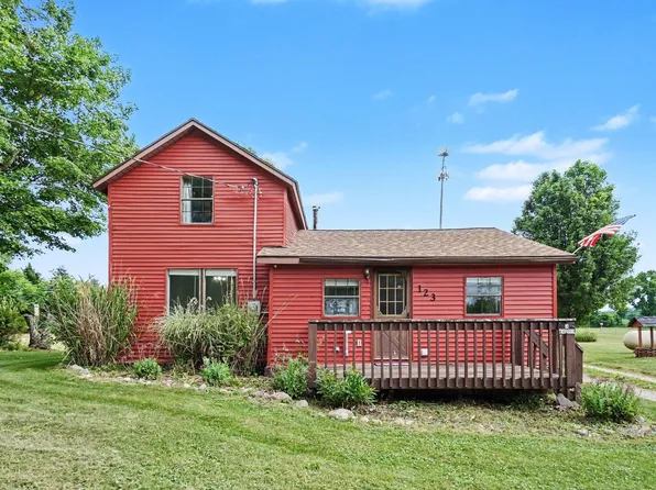 123 North St, Burlington, MI 49029