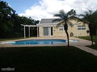 7350 NW 38th Pl, Pompano Beach, FL 33065