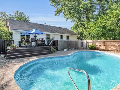 5813 NW Klamm Dr, Kansas City, MO, 64151