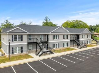 7302 Tiger Way #202, Louisville, KY 40291