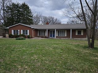 1274 Liberty Rd, Gladstone, IL 61437