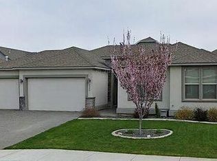 3357 Village Pkwy, Richland, WA 99354