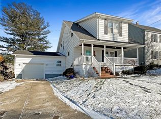 617 Roslyn Ave, Erie, PA 16505