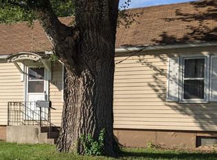 405 W Main St, Elk Point, SD 57025