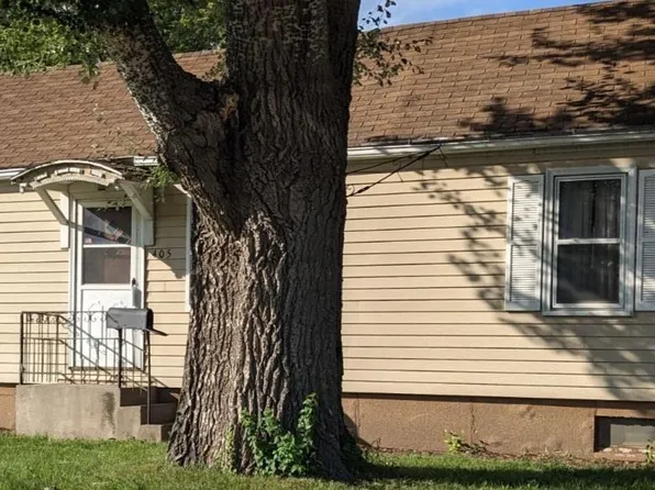 405 W Main St, Elk Point, SD 57025