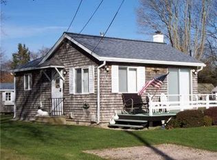 104 Hull St, South Kingstown, RI 02879