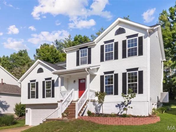7264 Crystal Lake Ct, Saint Louis, MO 63129