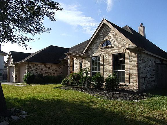3rd image of 7310 Kainer Springs Ln