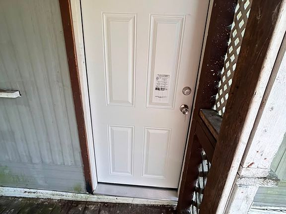 2nd image of 157 Ford Ln #15