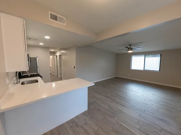 6637 E Earll Dr, Scottsdale, AZ