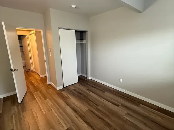 Hall Court Apartments