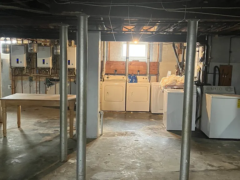 20 W Main St #1 — Photo 10