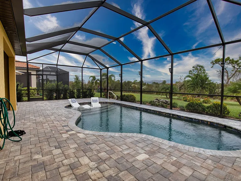 10187 Crooked Creek Dr — Photo 14