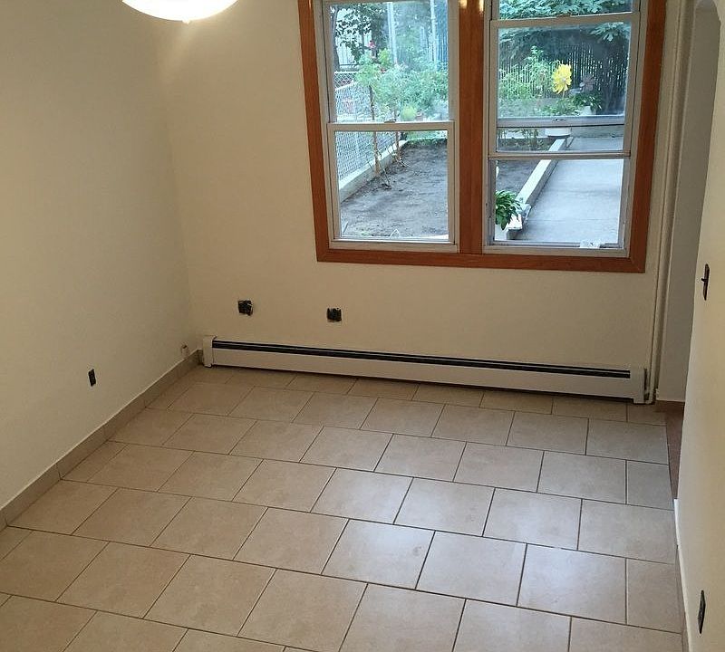 1st image of 2655 29th St #1