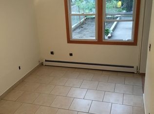 2655 29th St #1, Astoria, NY 11102